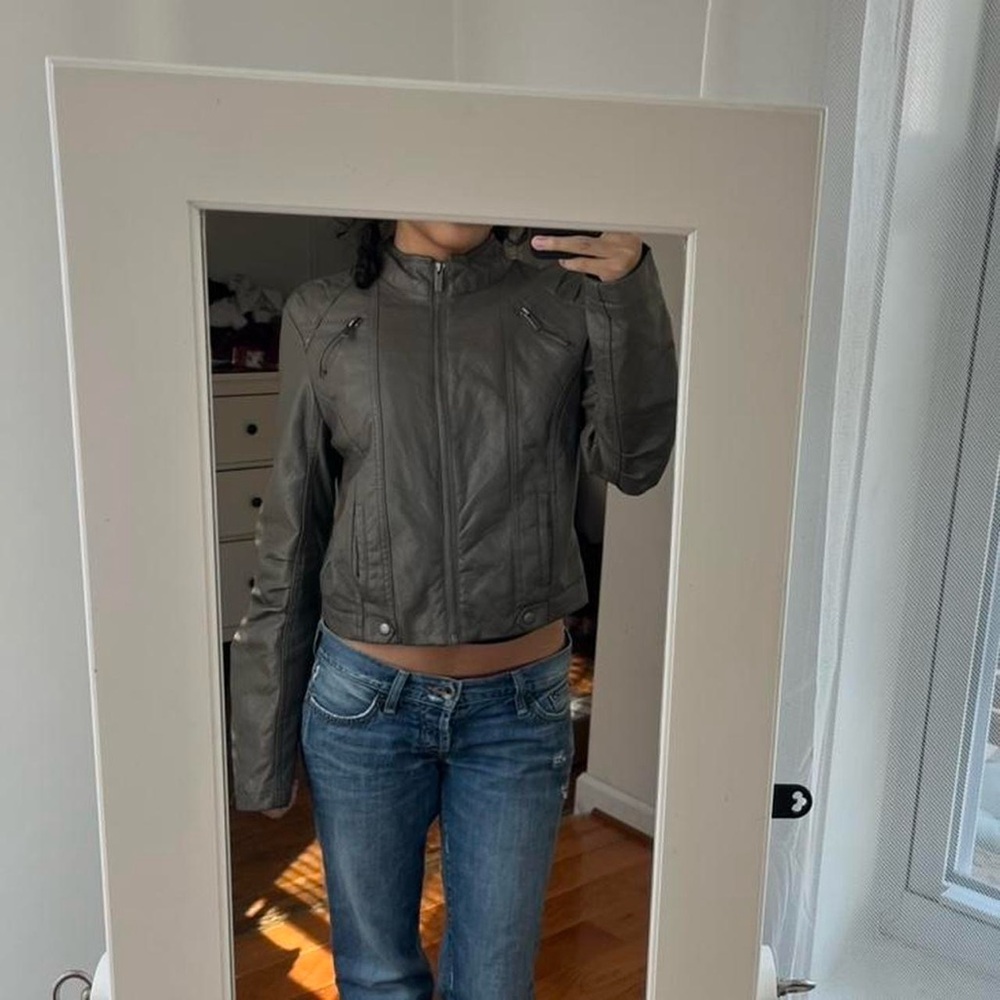 Women's Gray Leather Jacket